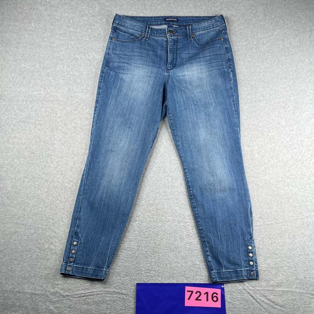 Bandolino Lisbeth Crop Denim Jeans Womens Size 10 Snap Bottoms
